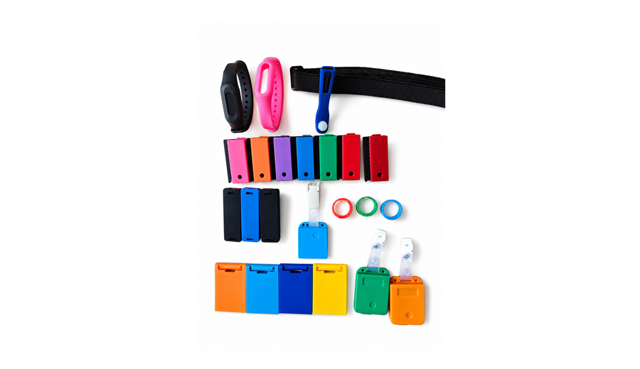 Personal TLD dosimeters and holders
